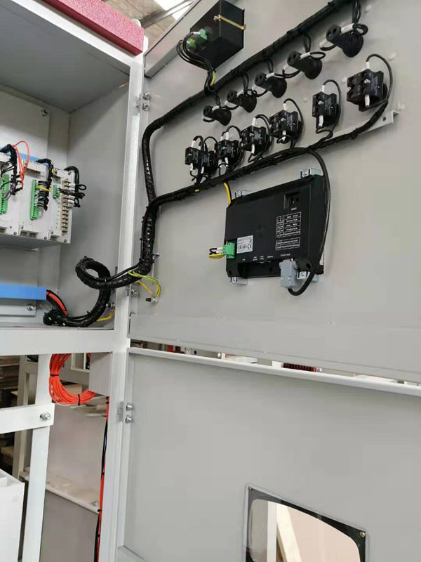 10KV 高壓固態(tài)軟啟動與液阻柜的比較