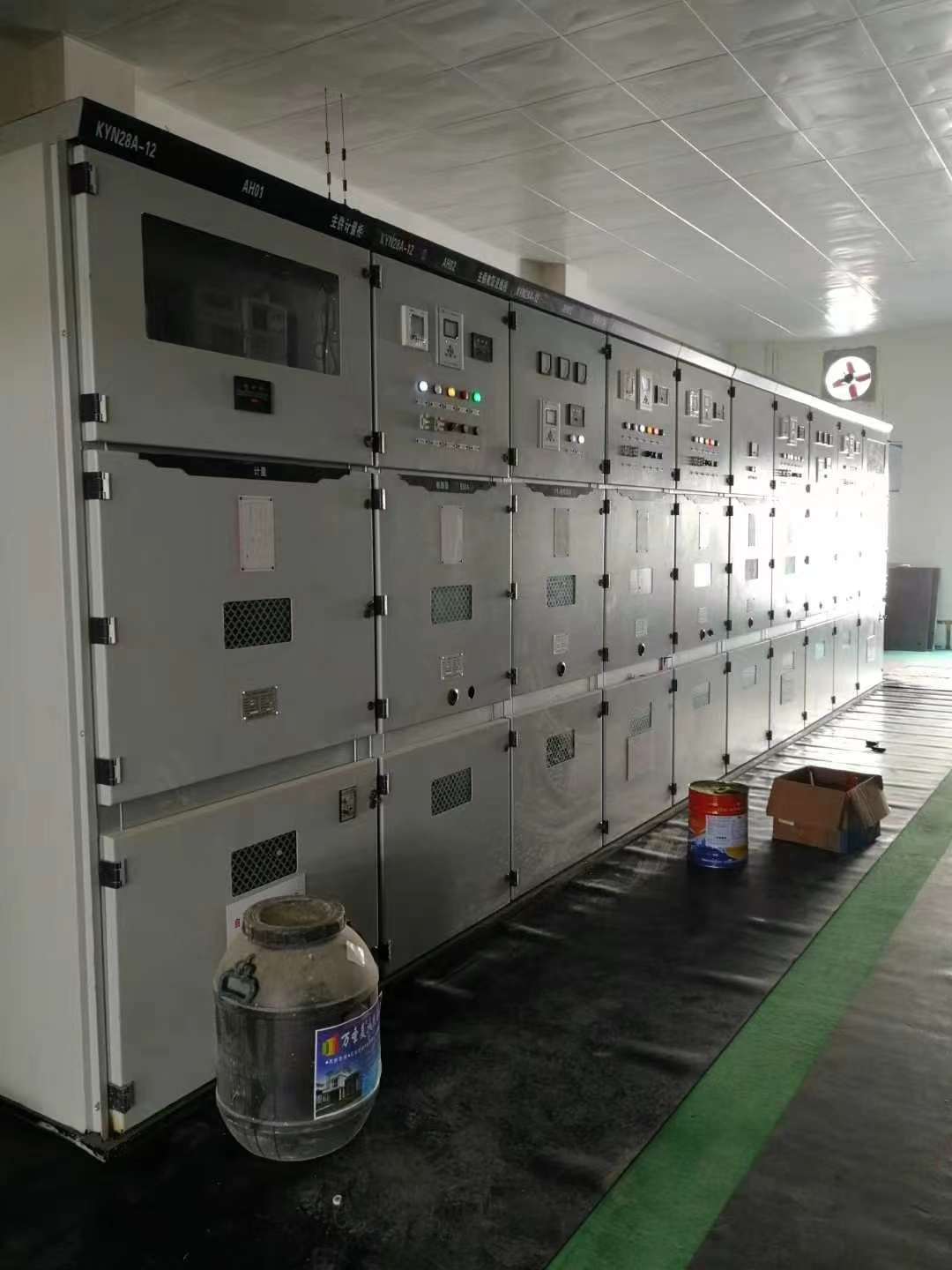 高壓開關(guān)柜結(jié)構(gòu)及工作原理 